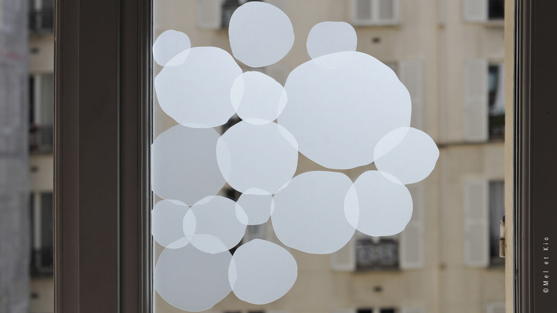 Stickers et Autocollants pour vitres - Vitrophanie en série by Mel et Kio -  Vitrophanie